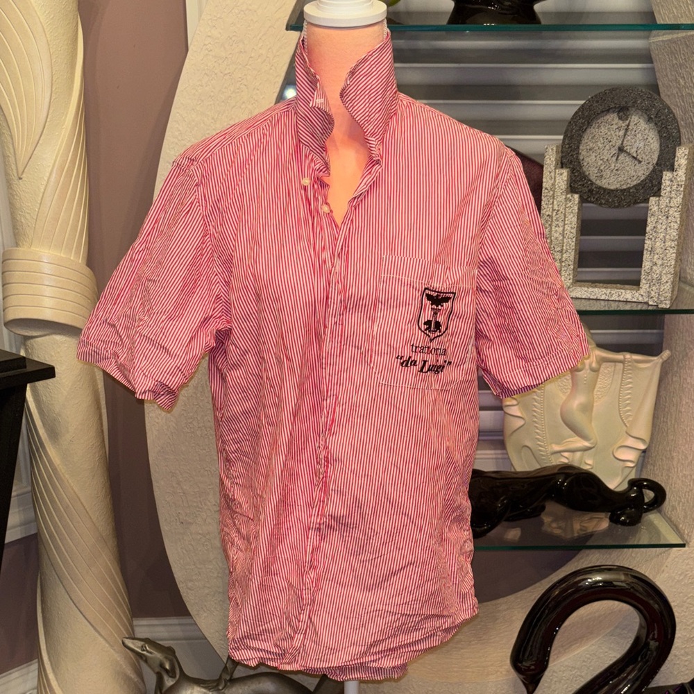 Casual Red & White Stripe Short-Sleeve Button-Down Shirt